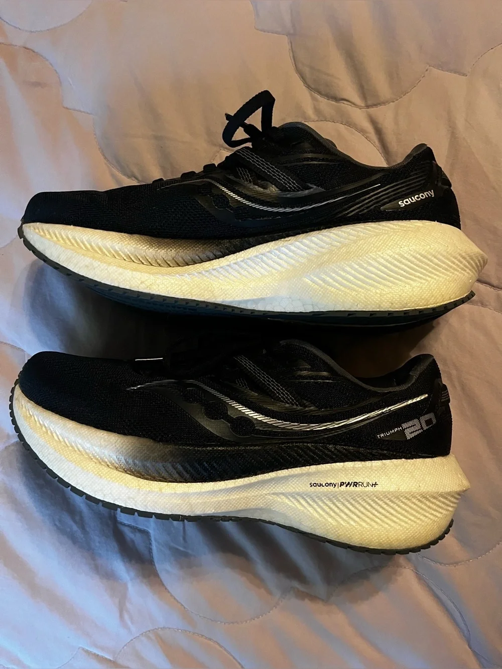 Saucony Women's Black Athletic Running Shoes with White Midsole
